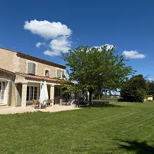 Mas De Ceoulet - De Luxe En Camargue Villa